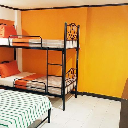 Mr.Sea In Bangkok Hostel Εξωτερικό φωτογραφία