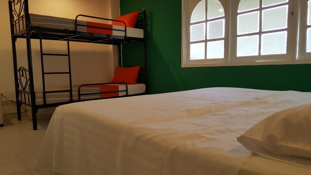 Mr.Sea In Bangkok Hostel Εξωτερικό φωτογραφία