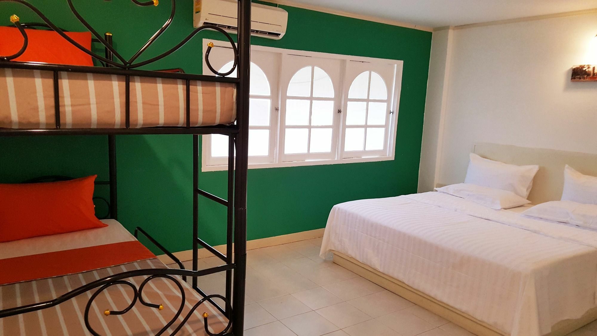Mr.Sea In Bangkok Hostel Εξωτερικό φωτογραφία